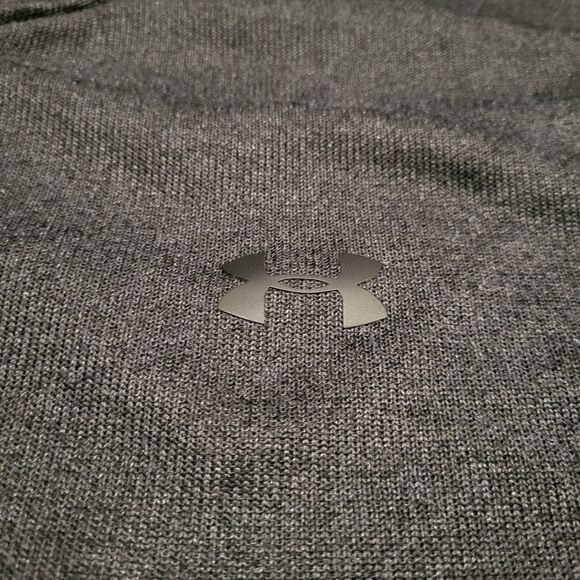 Under Armour Golf Loose Fit Cold Gear Pullover Sweat Shirt, Women's Size Medium - Picture 3 of 10
